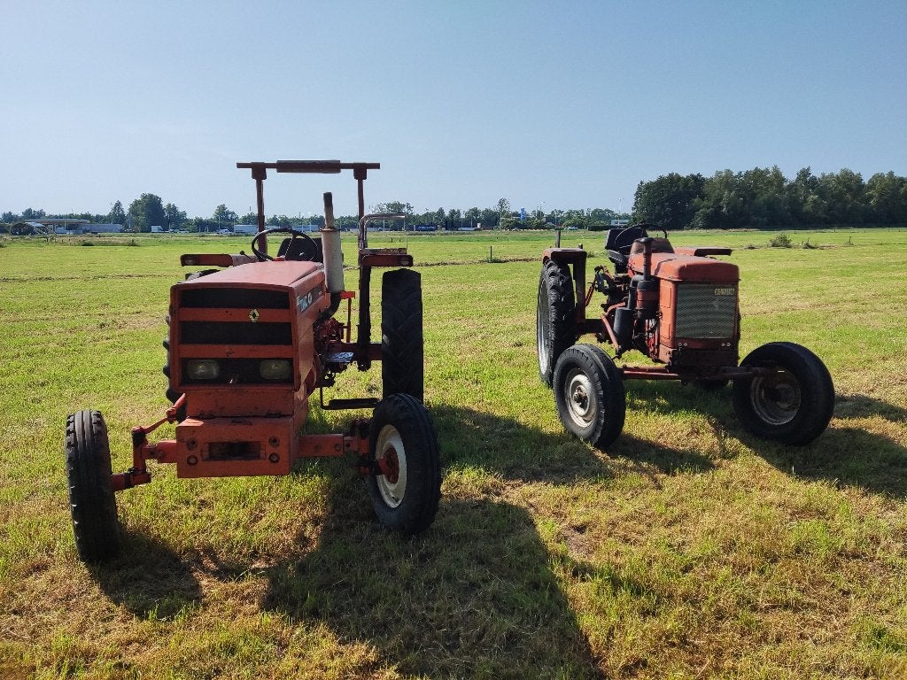 2 Renault tractoren (1 x type Super 2D, 1 x type 421 (MWM)), Gebruikt, Renault, Ophalen of Verzenden, RENAULT
