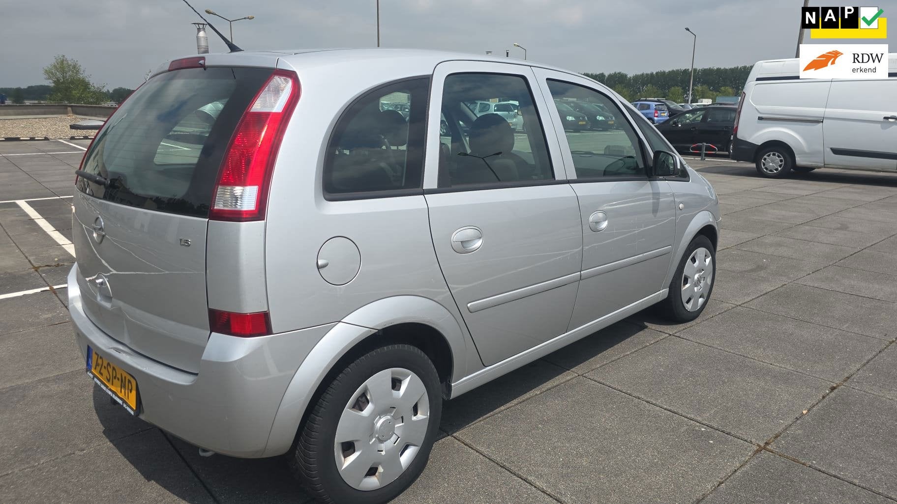 Opel Meriva €1499,-1.6-16V Enjoy Apk 2027 Airco + Trekhaak, Auto's, Voorwielaandrijving, Gebruikt, 4 cilinders, Handgeschakeld