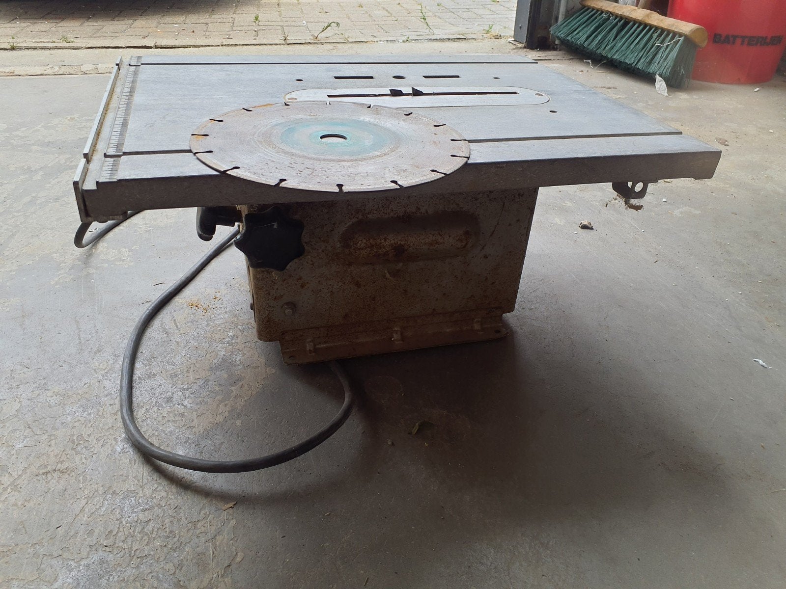 Metabo Cirkelzaagtafel 5348 D - Krachtige Zaagmachine, Doe-het-zelf en Verbouw, Gereedschap | Zaagmachines, Ophalen of Verzenden