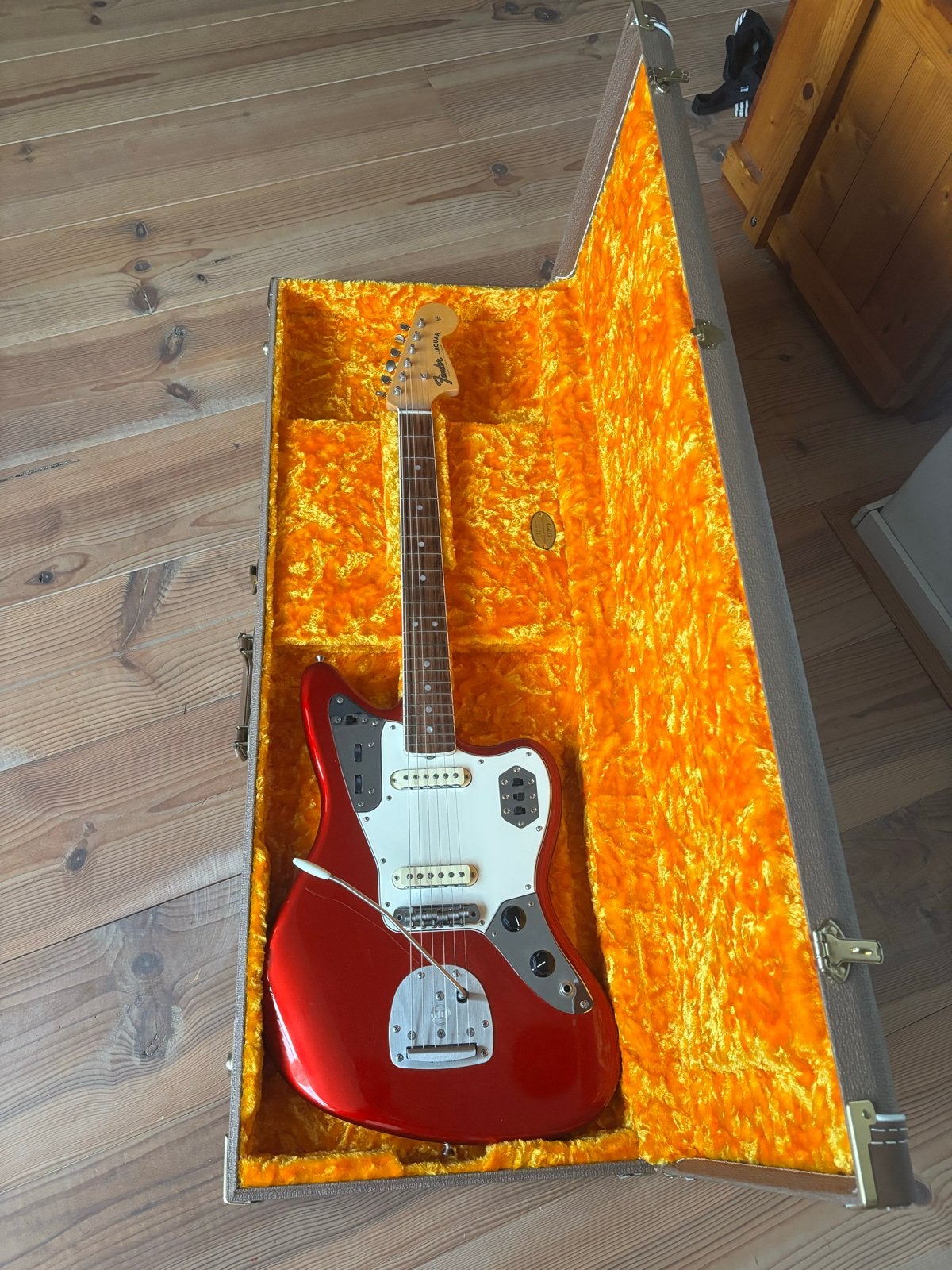 Fender jaguar avri/av/ao reissue usa + upgrades, Ophalen of Verzenden, Zo goed als nieuw, Solid body, Fender