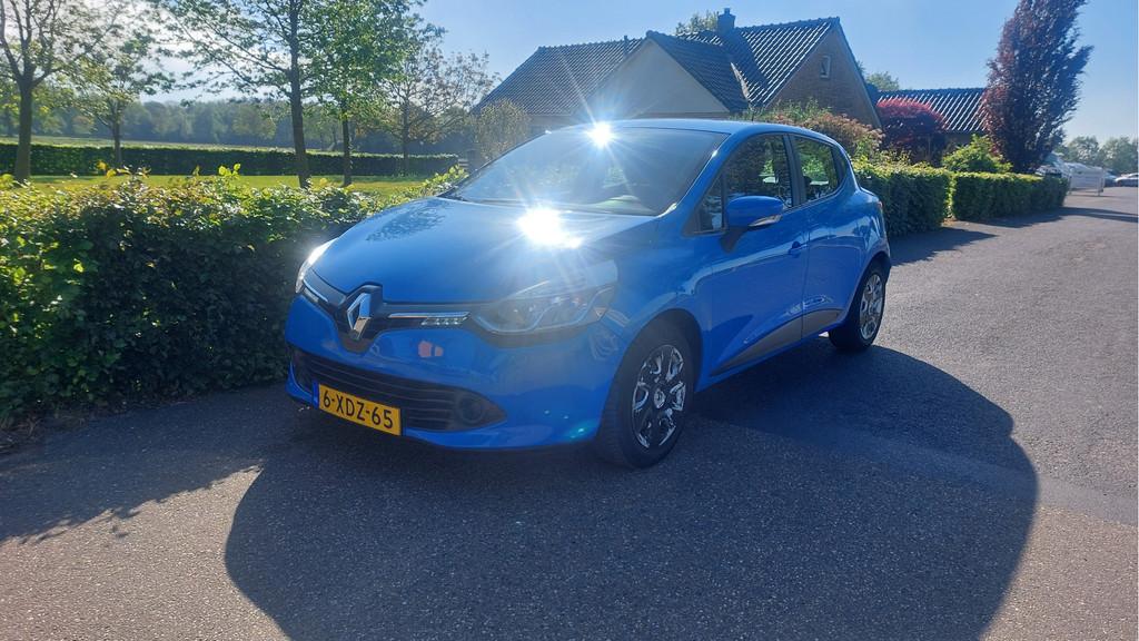 Renault Clio 0.9 TCe Expression AIRCO/NAVI BJ 2014, Auto diversen, Schadeauto's, Renault, Handgeschakeld, Benzine, Hatchback, Blauw
