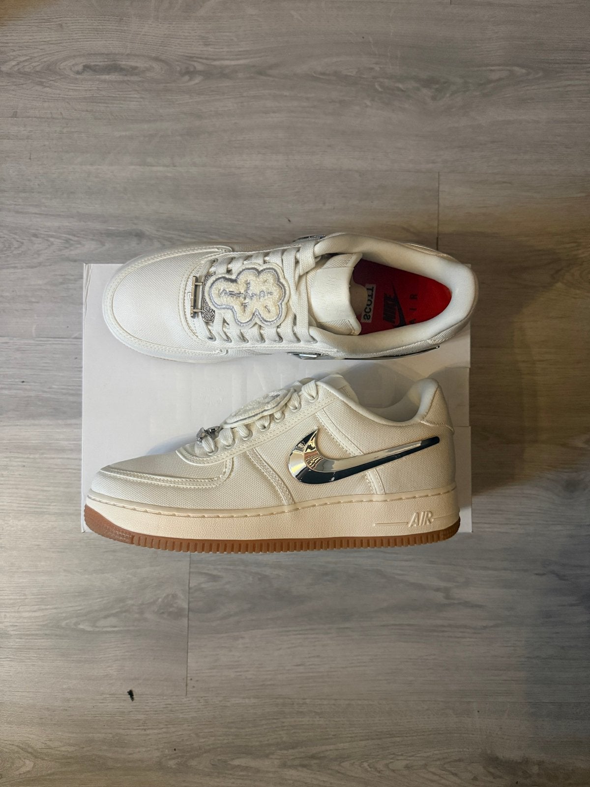 Nike x Travis Scott Air Force 1 Low Sail - Maat: 43 - DS, Overige kleuren, Nieuw, Ophalen of Verzenden, Sneakers of Gympen