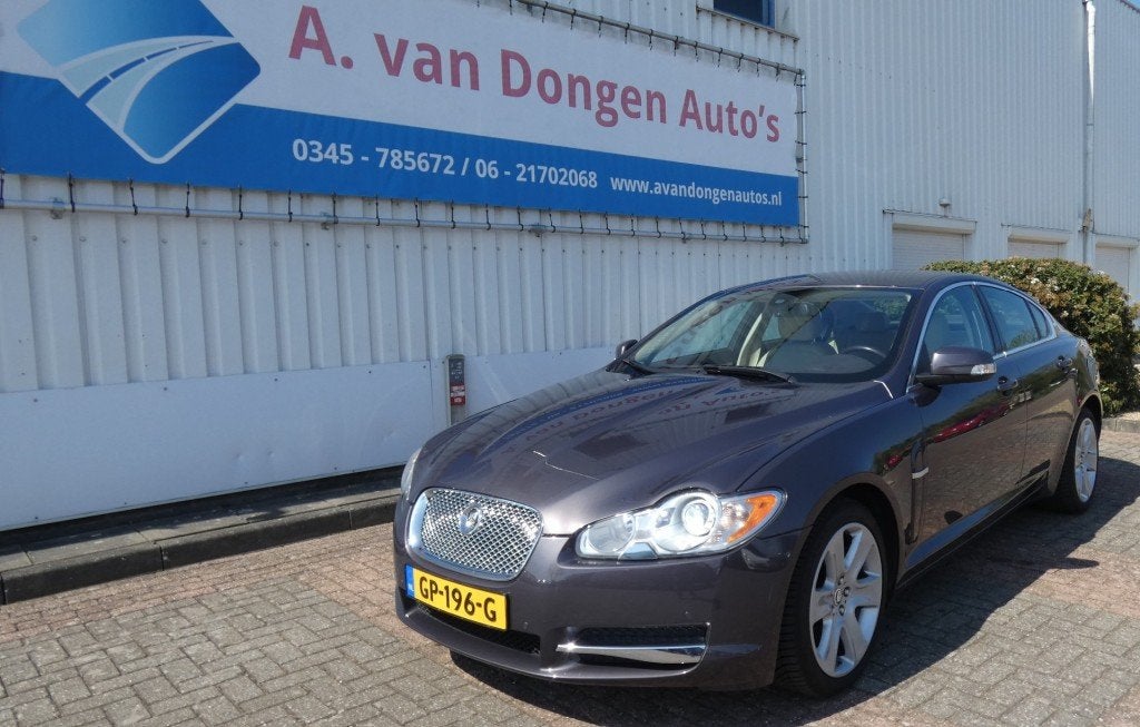Jaguar XF 4.2 V8 PREMIUM LUXURY,Leer,Navi,Camera,APK 27-1-27, Auto's, Jaguar, Automaat, Gebruikt, 8 cilinders, 1850 kg