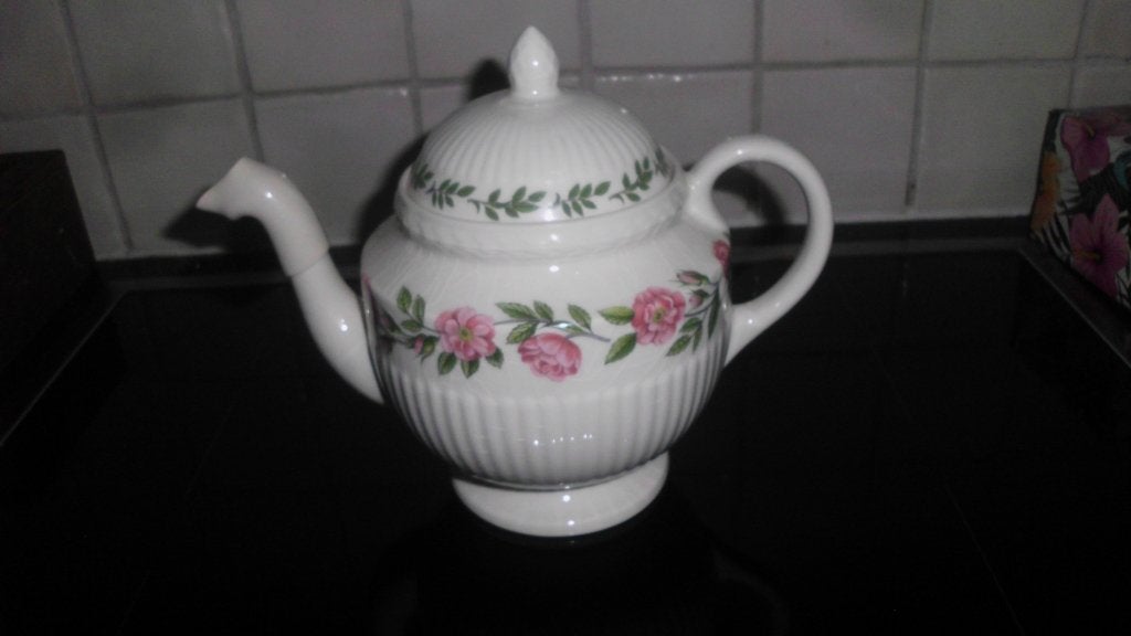 wegdwood thee pot, Klassiek, Ophalen of Verzenden, Zo goed als nieuw, Theepot