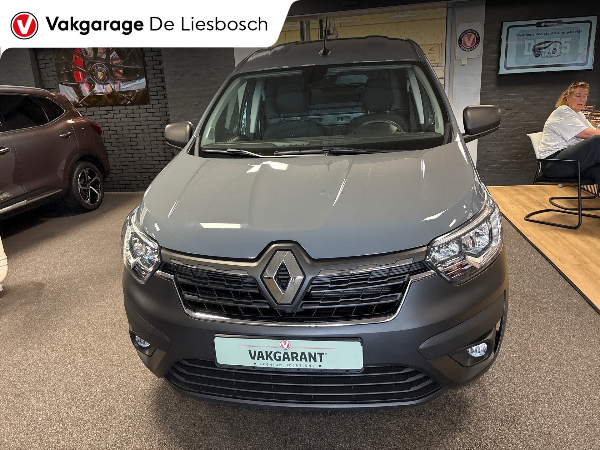 Renault EXPRESS 1.3 TCe 100 Comfort,airco/cruisec/pdc/mf stu, Voorwielaandrijving, Dealer onderhouden, 15 km/l, Gebruikt