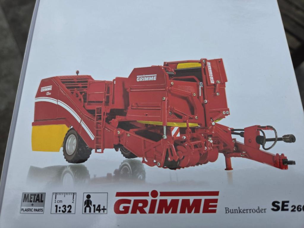 Wiking grimme bunkerrooier SE 260 britains UH, Ophalen of Verzenden, Tractor of Landbouw, Britains