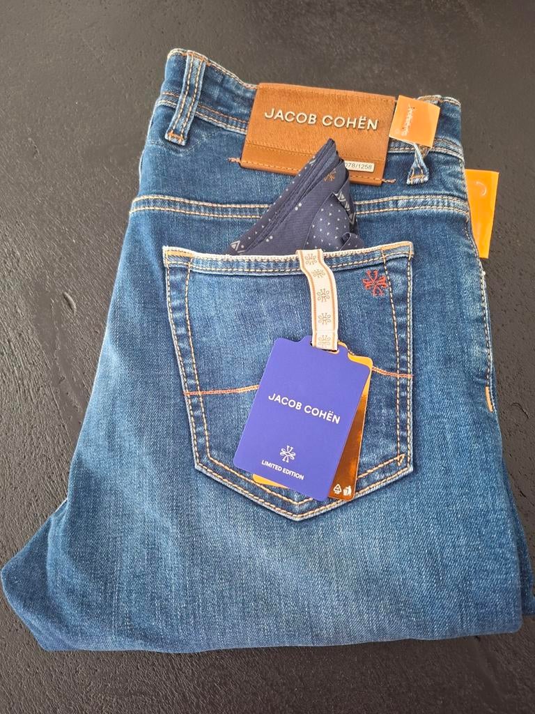 Jacob Cohen Limited Edition spijkerbroek maat 38, Kleding | Heren, Spijkerbroeken en Jeans, W36 - W38 (confectie 52/54), Blauw