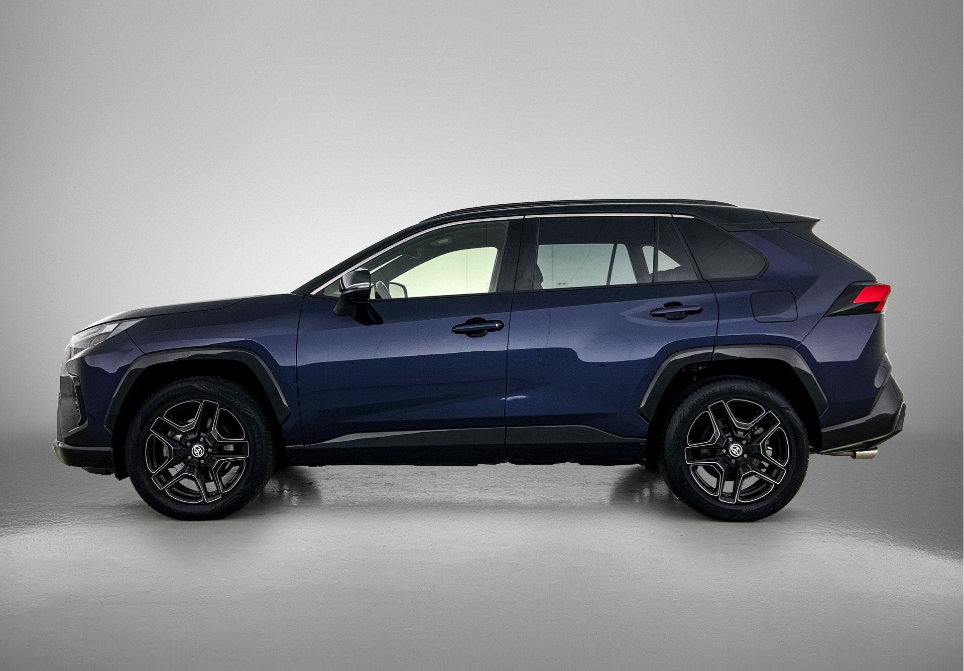Toyota RAV4 2.5 Hybrid AWD GR SPORT ACC | Clima | Stoel en S, Auto's, Automaat, Stof, Gebruikt, 4 cilinders