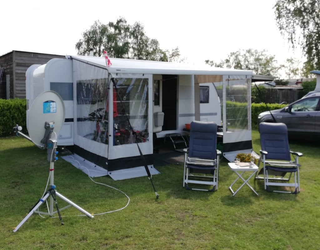 Thule rainblocker met voor en zijwanden compleet met stokken, Caravans en Kamperen, Ophalen, Gebruikt
