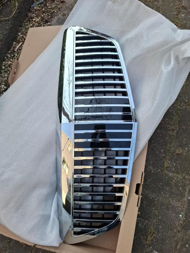 Mercedes Benz S Klasse w221 Bj, 2010 Grill Nieuw  zie foto., Ophalen, Nieuw, Mercedes-Benz, Motorkap