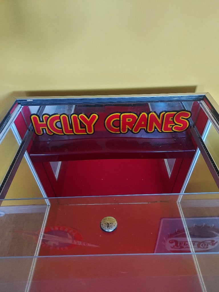 Holly Crane, Ophalen, Gebruikt