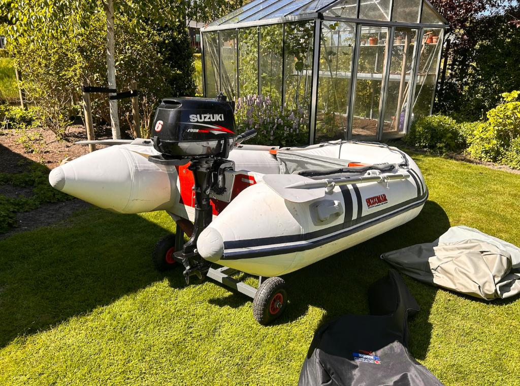 Suzumar DS-290 rubberboot + 6pk Suzuki buitenboordmotor, Watersport en Boten, Rubberboten, Gebruikt, Suzumar, Aluminium, Afdekzeil
