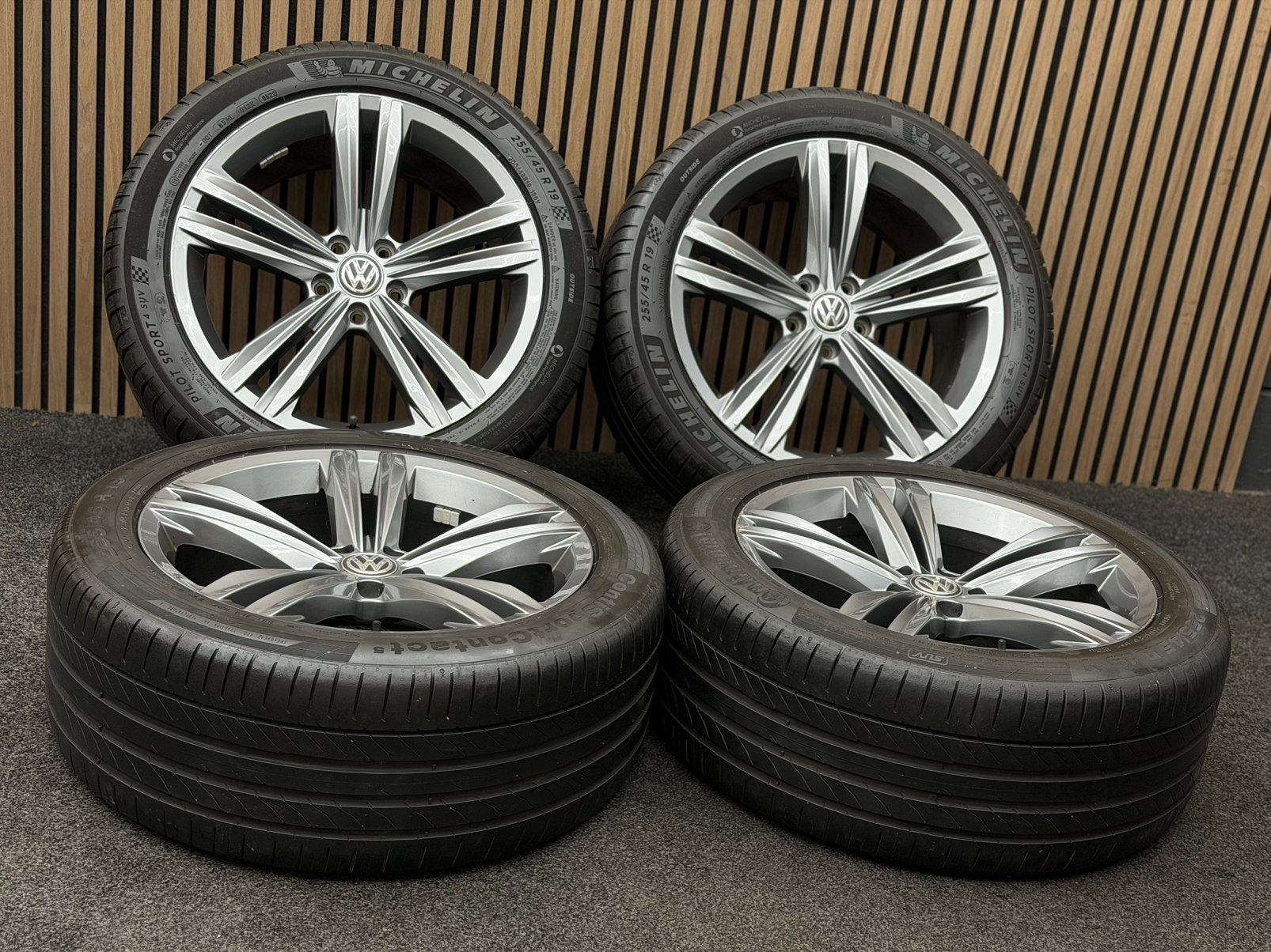 Originele 19 inch VW Tiguan 5N Sebring 5x112 ET38 255/45/19, 255 mm, ., Banden en Velgen, .