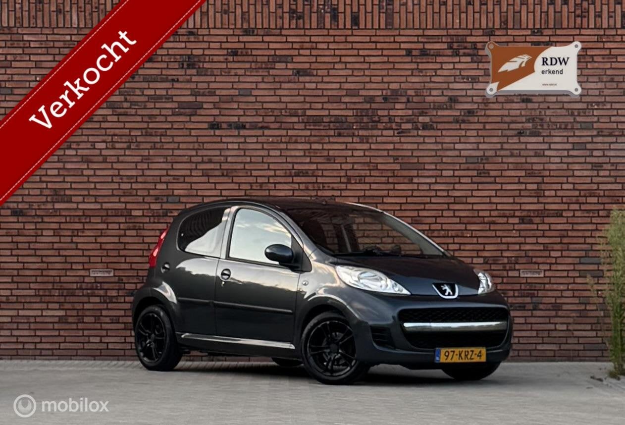 Peugeot 107 1.0-12V Sublime,New APK, AIRCO, ISOFIX,CARPLAY, Auto's, Voorwielaandrijving, Stof, Gebruikt, 4 stoelen