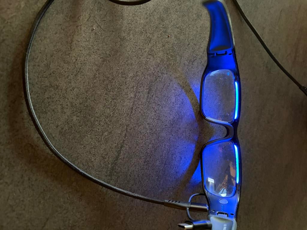Propeaq 1.0 Lichtbril Werkt alleen aangesloten met kabel, Ophalen of Verzenden, Gebruikt, Overige typen