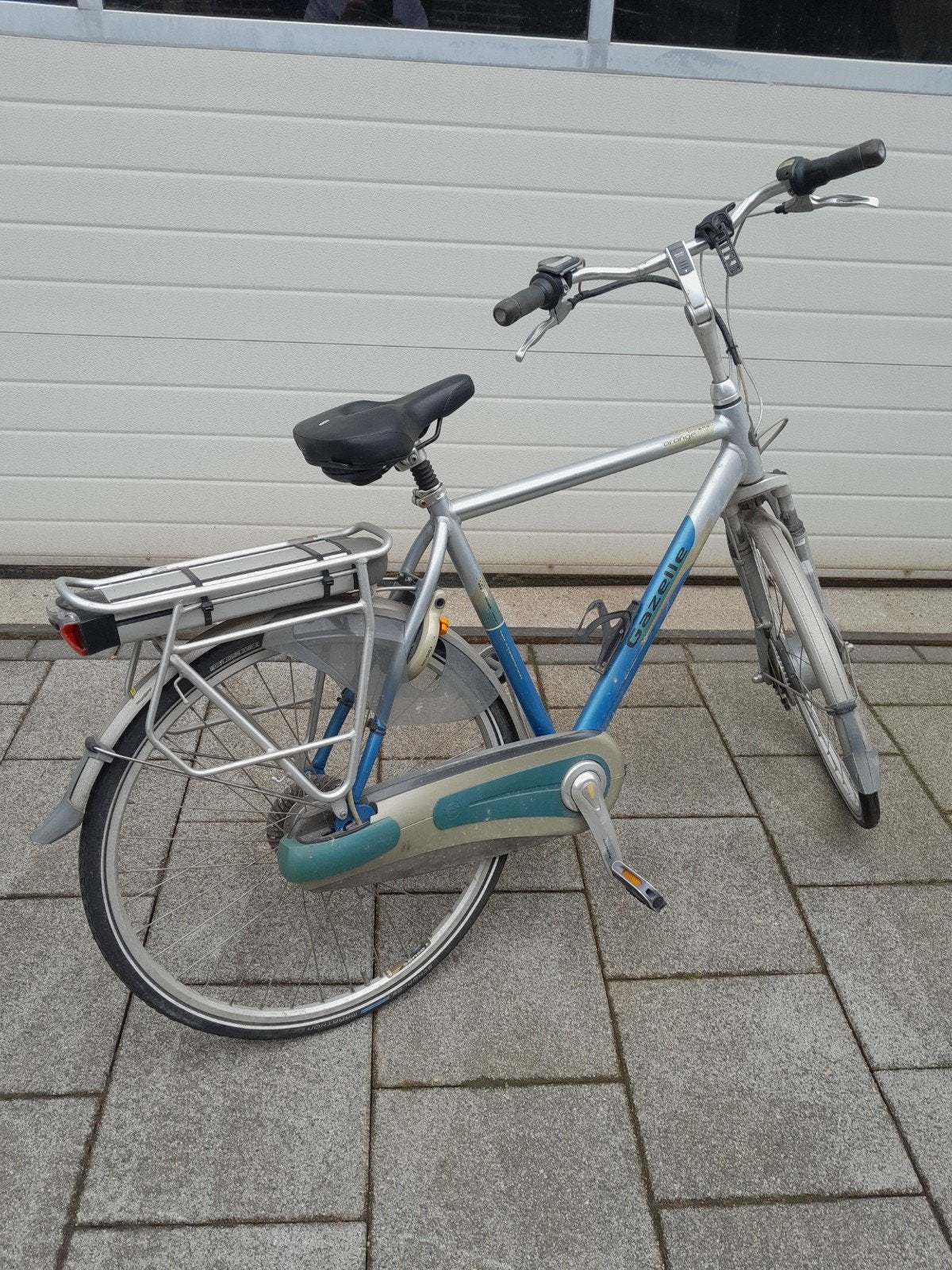 elektrische herenfiets en damesfiets, Ophalen, Gebruikt, Gazelle