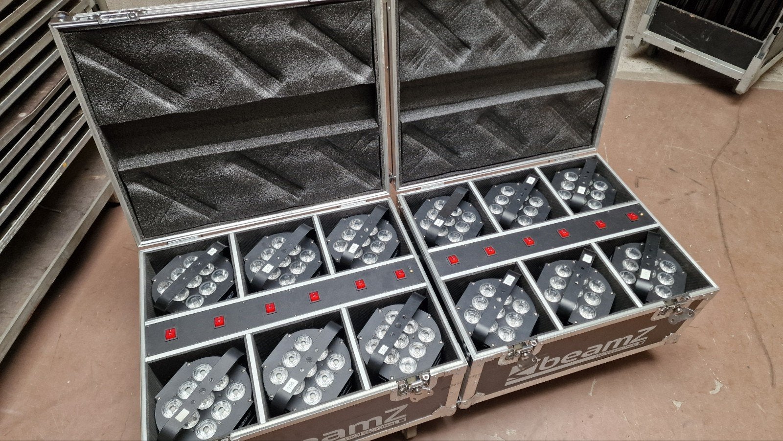 12x BeamZ BBP60 accu ledpar + laadcase + draadloos DMX, Ophalen, Gebruikt, Licht, Geluidgestuurd