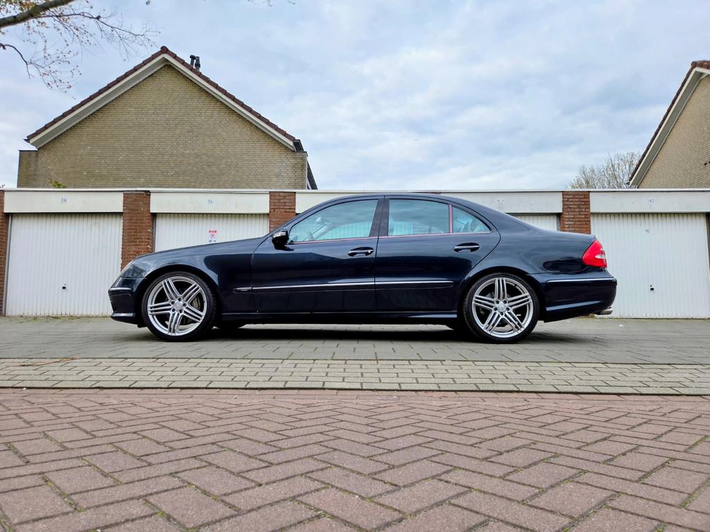 Mercedes-Benz Mercedes E500, Automaat, Euro 5, Achterwielaandrijving, Leder