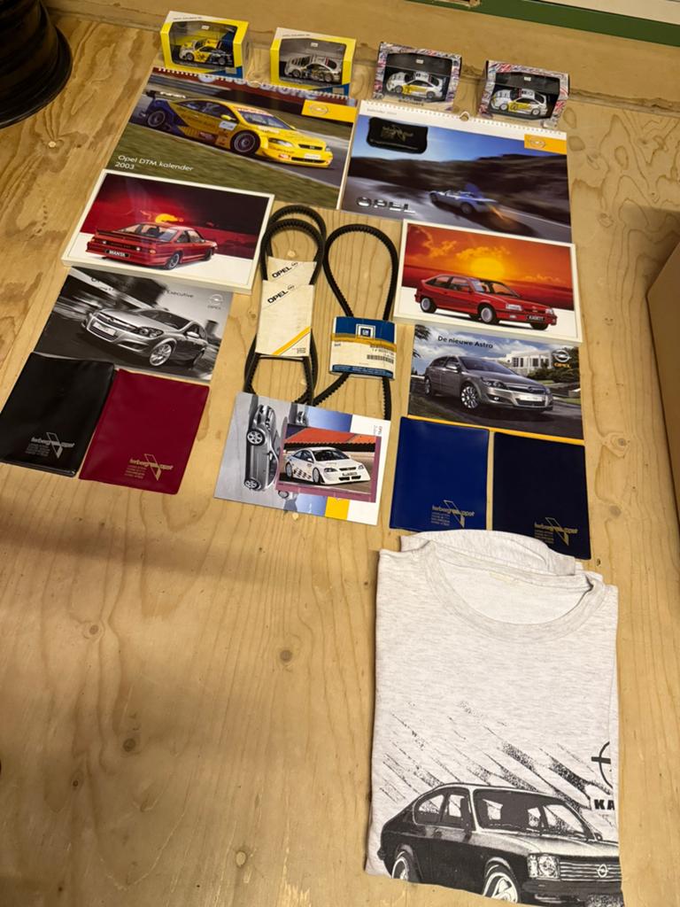 Opel items voor Opel liefhebber, Verzamelen, Ophalen of Verzenden, Zo goed als nieuw, Auto's