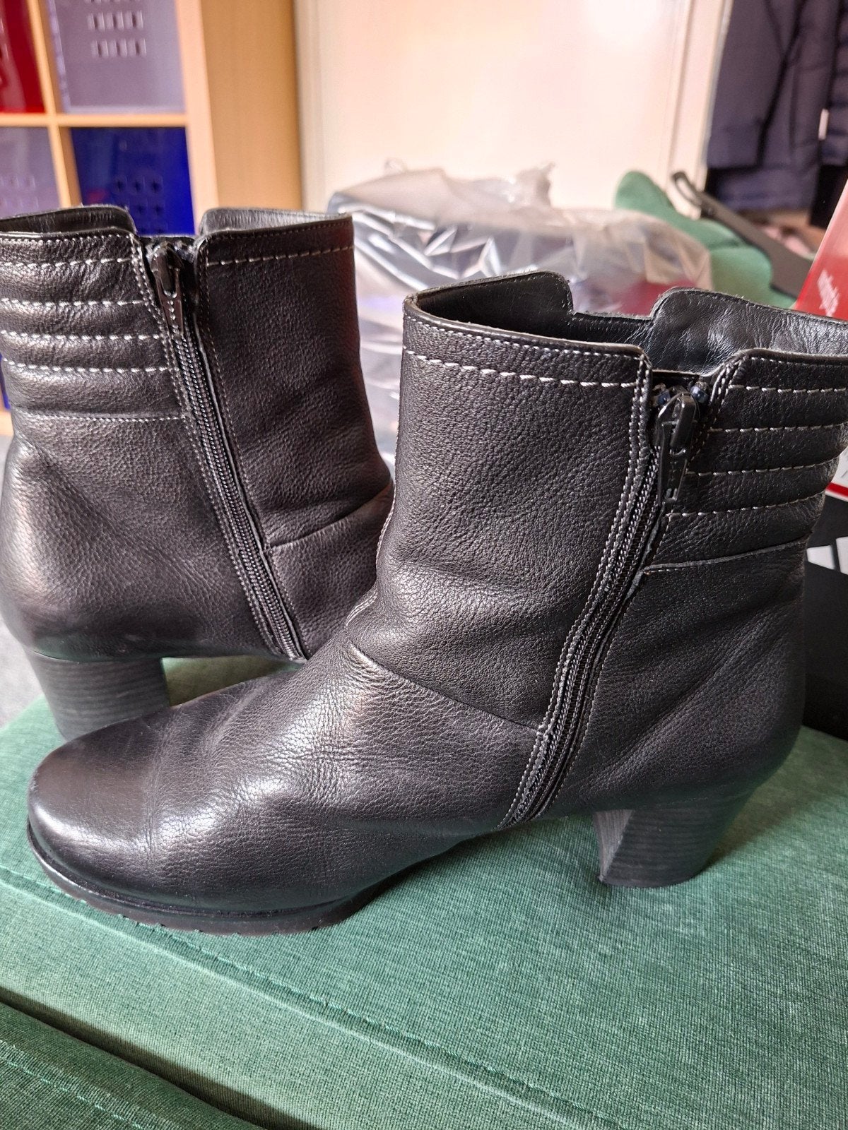 Durea Zwarte Leren laarsjes- Maat 40 (7) Wijdte K, Kleding | Dames, Schoenen, Durea, Zwart, Lage of Enkellaarzen, Ophalen of Verzenden