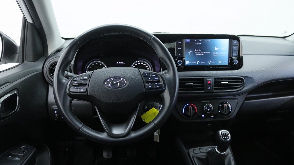 Hyundai i10 1.0 Comfort (bj 2023), Auto's, 12 maanden, Stof, Gebruikt, 899 kg