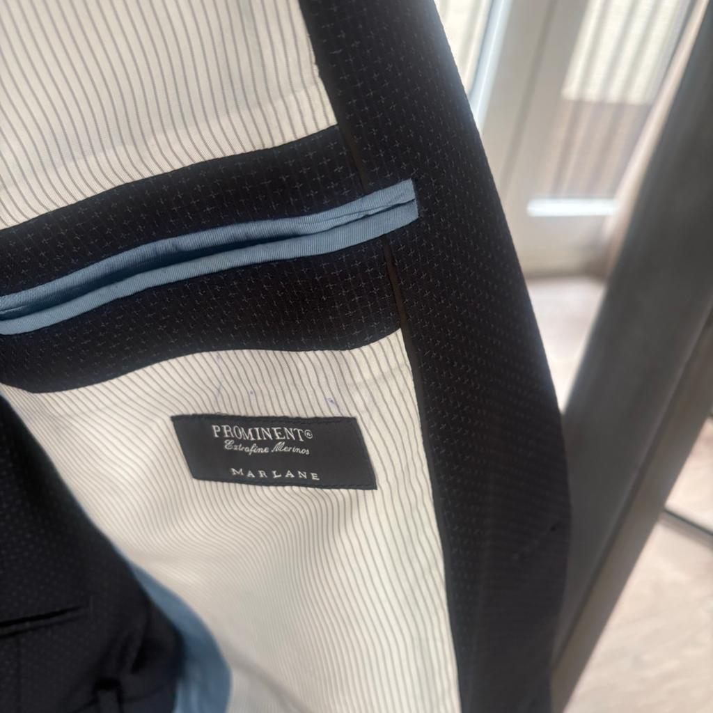 Donkerblauw kostuum Studio Milano maat 102, Ophalen of Verzenden, Zo goed als nieuw, Overige maten, Blauw