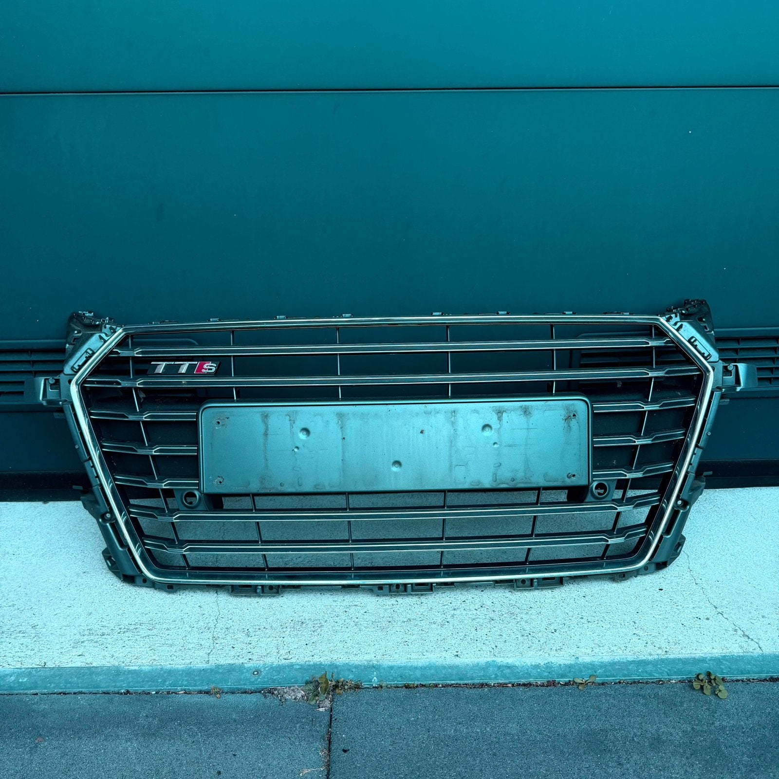 Originele Audi TTS 8S Grill 2016-2019, Ophalen of Verzenden, Gebruikt, Voor, Audi