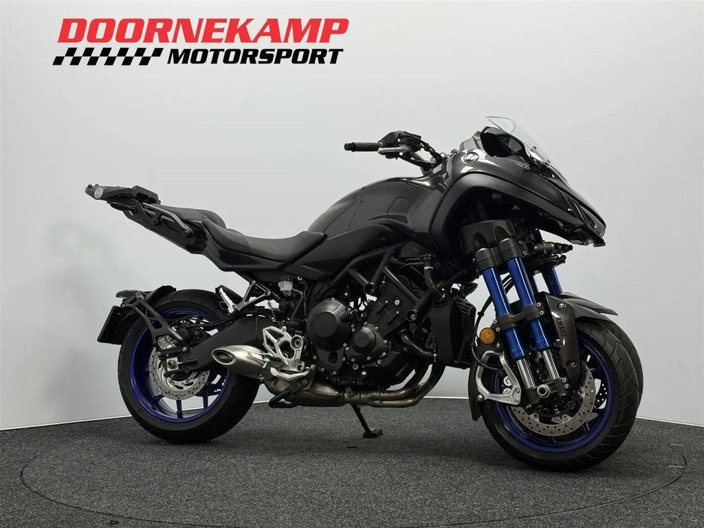 Yamaha NIKEN € 8.950,00, Scooter, Bedrijf, Traction Control, Meer dan 35 kW