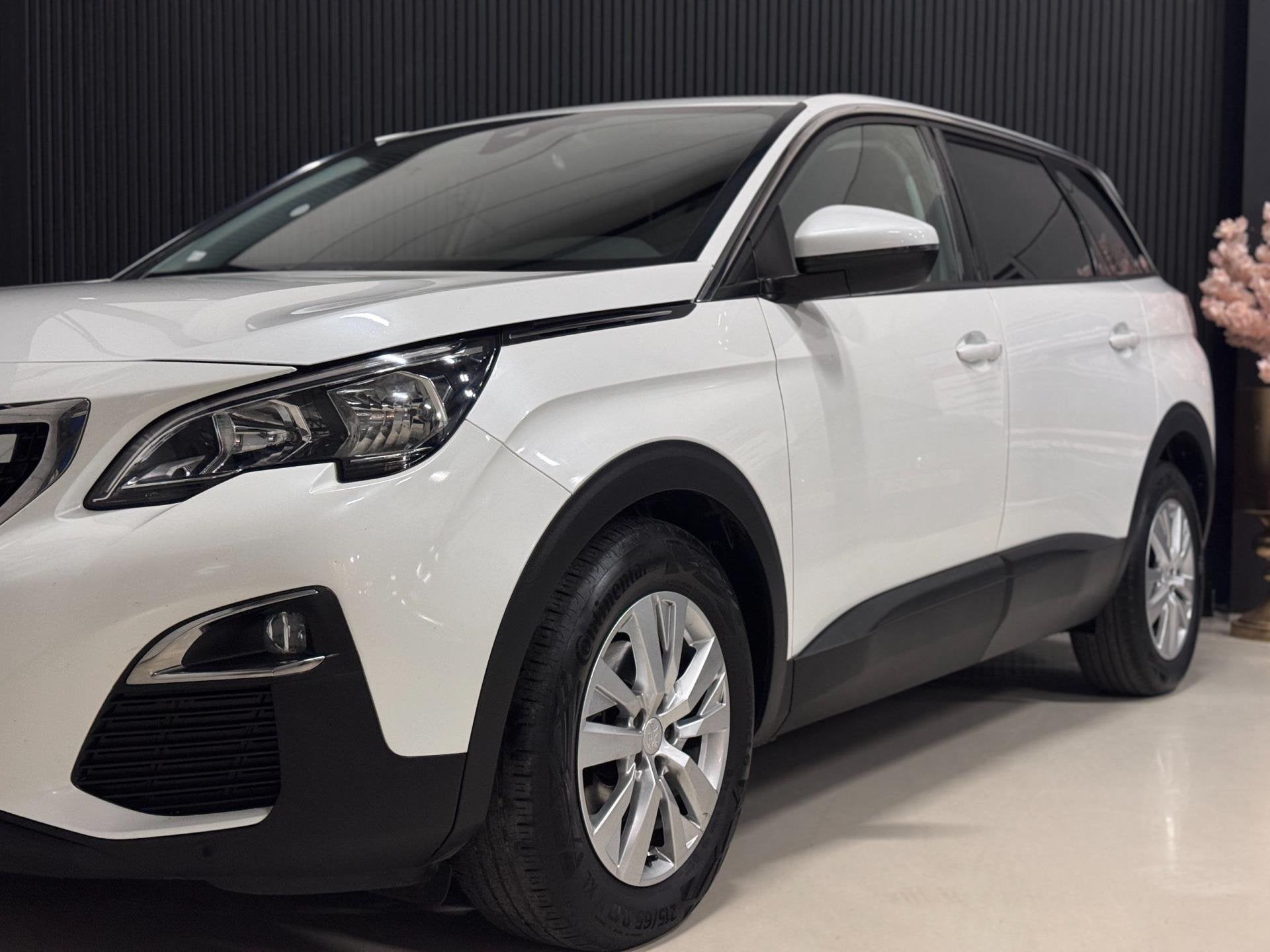Peugeot 5008 1.2 PureTech Blue Lease Executive 7 PERS | DEAL, Auto's, Dealer onderhouden, Stof, Gebruikt, 1199 cc