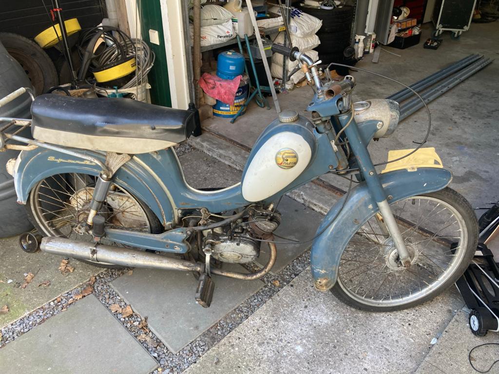 Sparta SA50 Brommer - Opknapper, Ophalen, Maximaal 45 km/u, 47 cc, Sparta