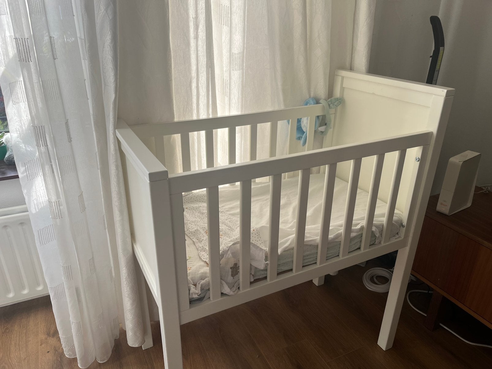Twf baby wieg met nieuwe matras, Ophalen, Zo goed als nieuw, Ledikant