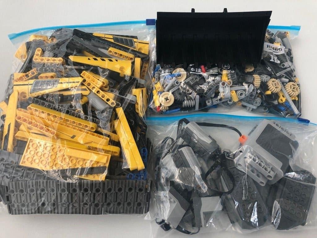 Lego Technic - 8043 - Graafmachine met motor, Kinderen en Baby's, Speelgoed | Duplo en Lego, Lego, Lego.com/service, Compleet
