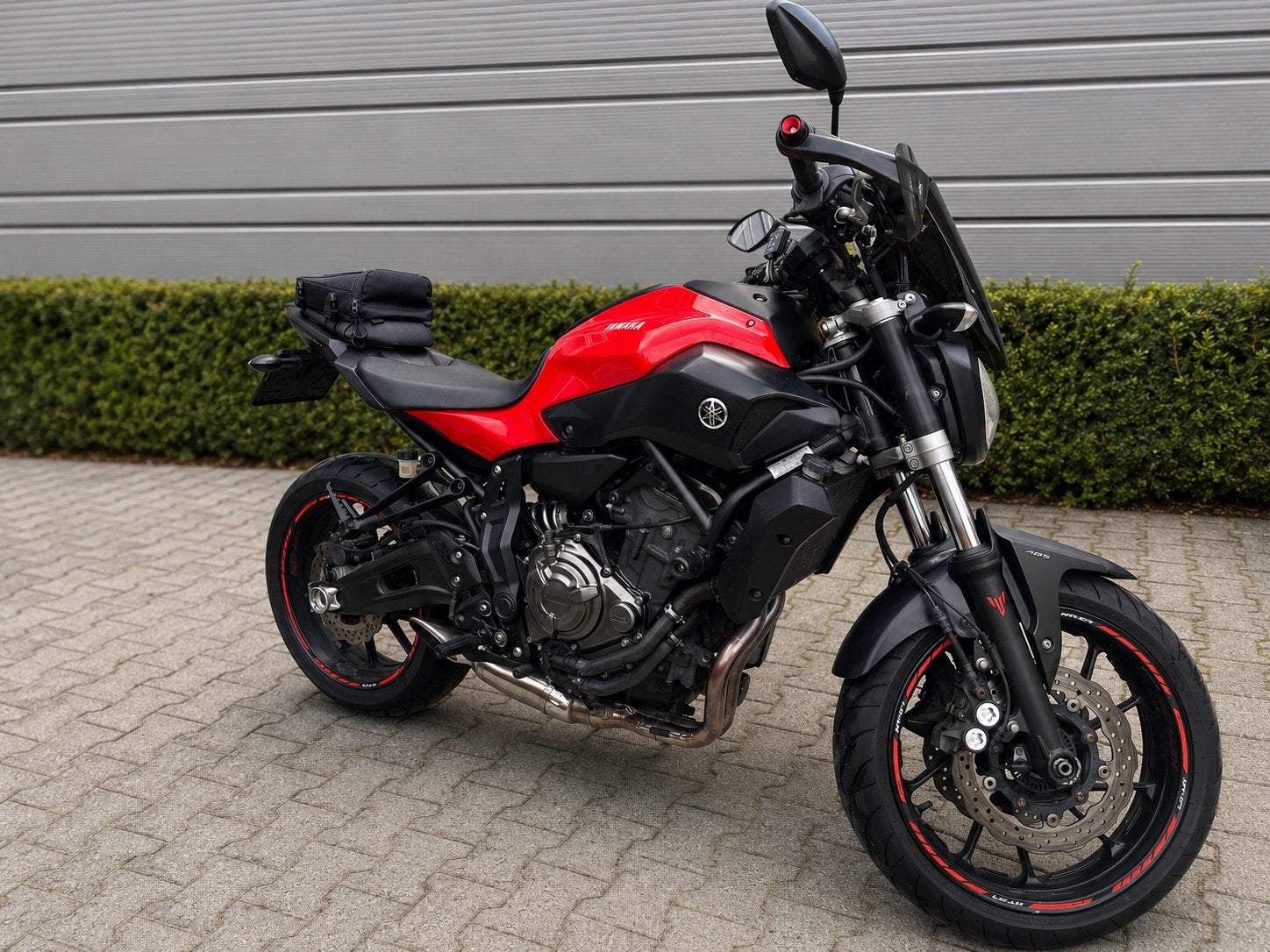 Mt 07, Motoren, Ophalen