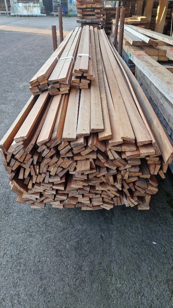Duurzaam hout planken latten lambrisering ( 231 ), Ophalen, Minder dan 25 mm, Eiken, Zo goed als nieuw