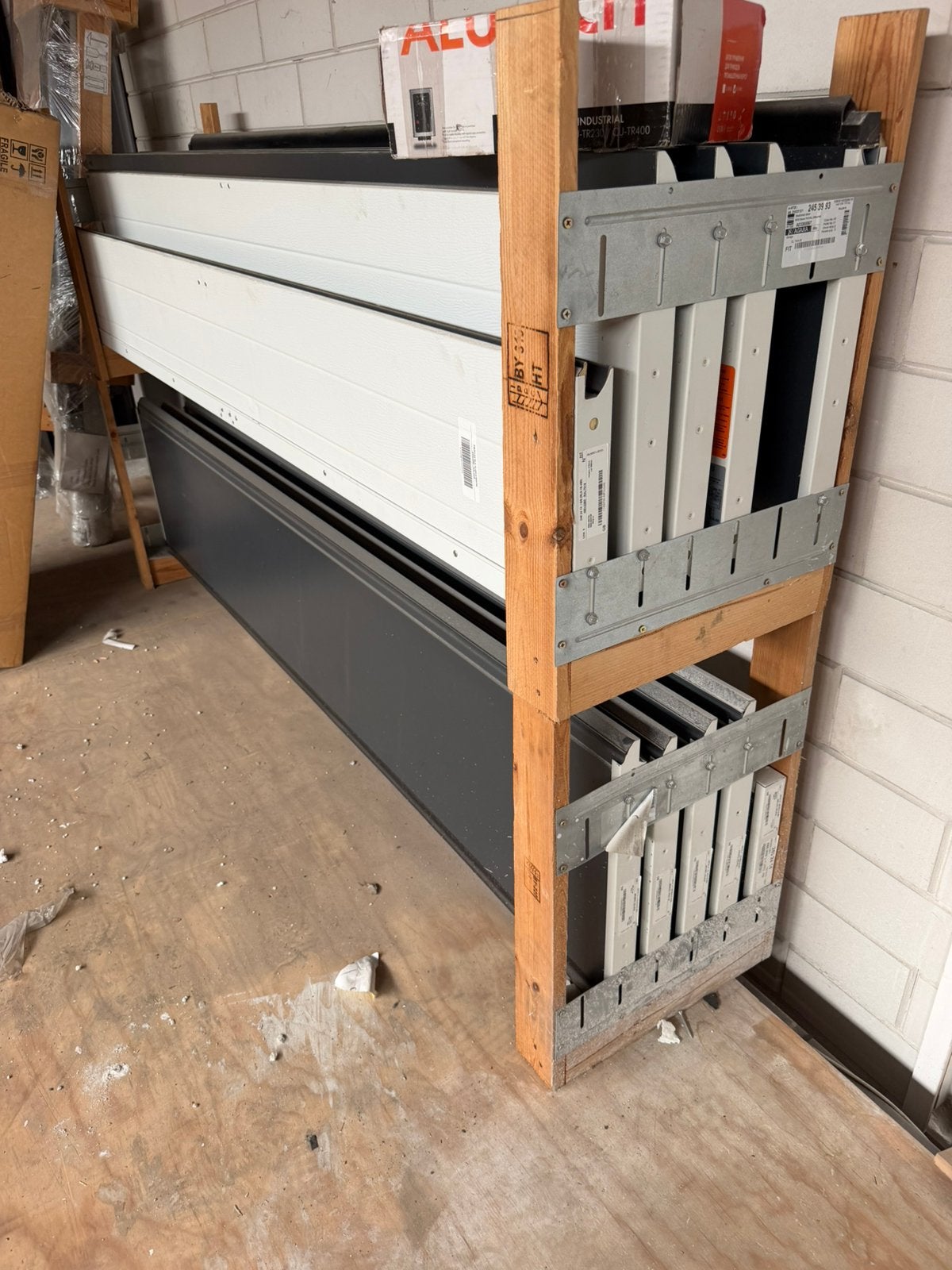 2x set garagedeur panelen, Ophalen, Zo goed als nieuw, 4 meter of meer