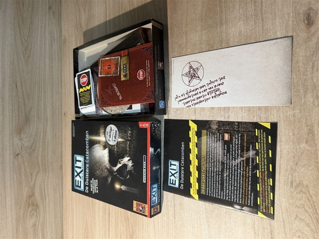 Exit de duistere catacomben - S7089, Verzenden, Zo goed als nieuw