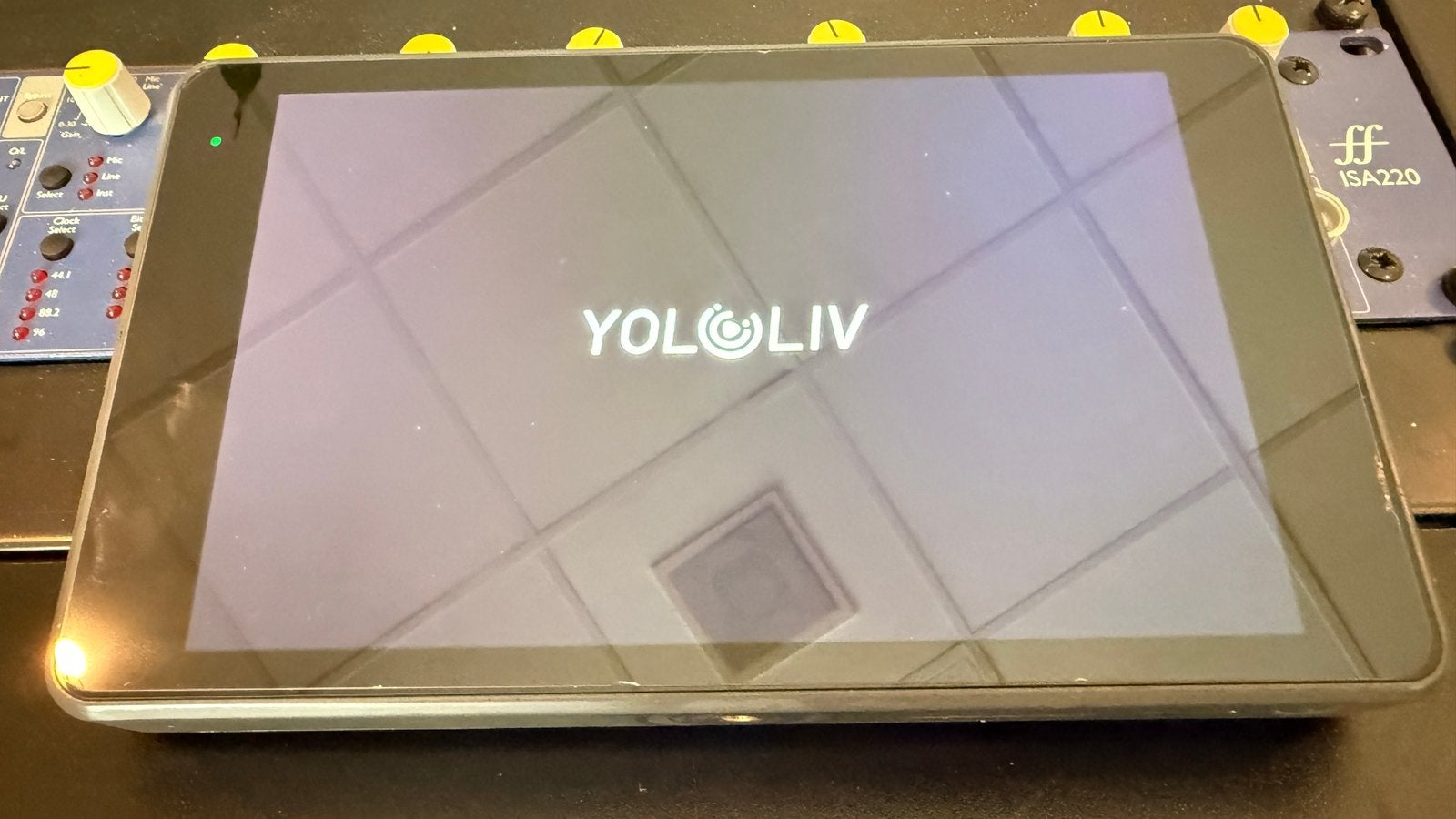 Yololiv yolobox pro, Full HD, Canon, 20x of meer, Ophalen of Verzenden