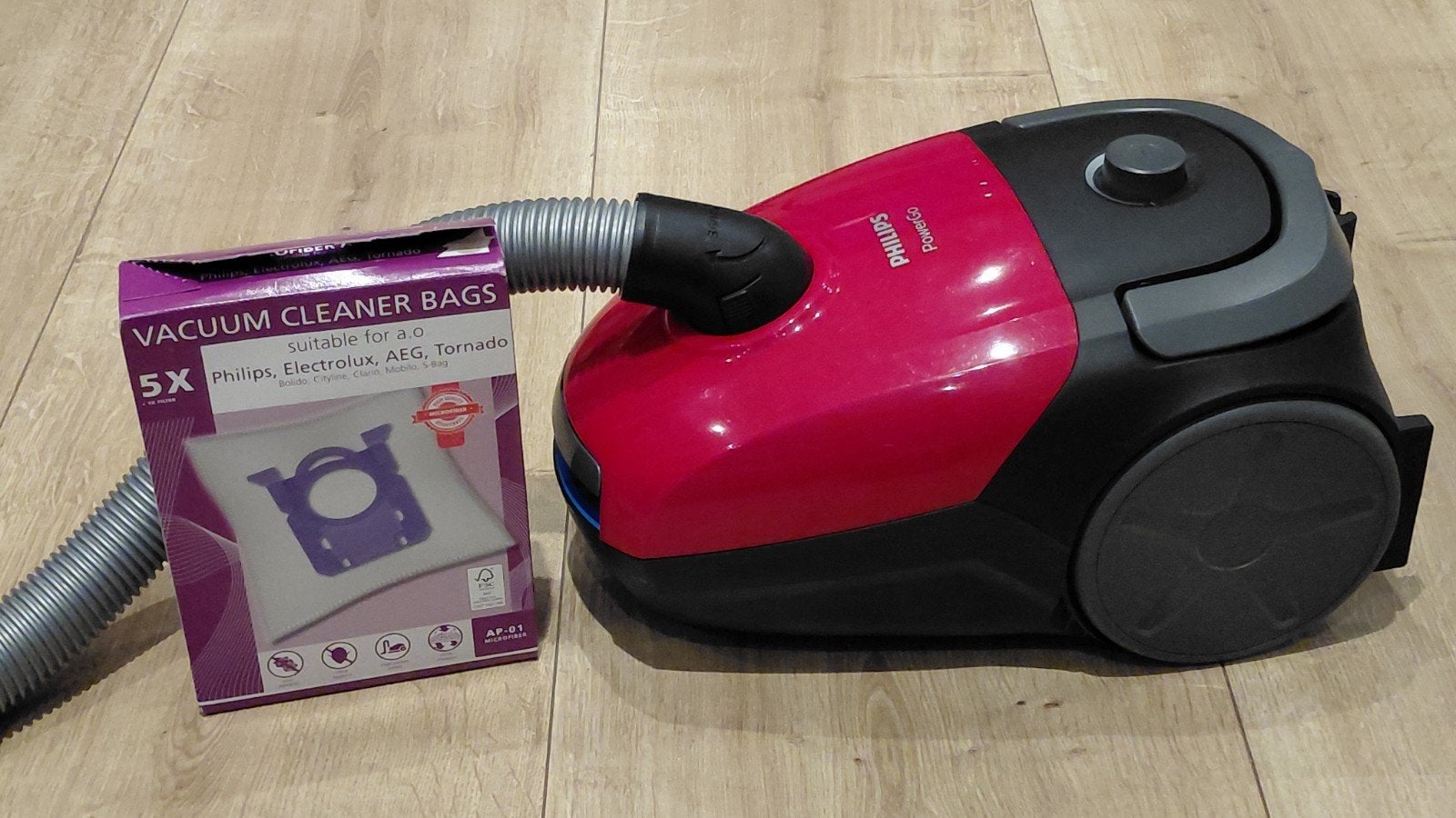 Philips PowerGo FC8243/09 Stofzuiger met stofzakken, Stofzak, Inclusief accessoires, Philips, Ophalen of Verzenden