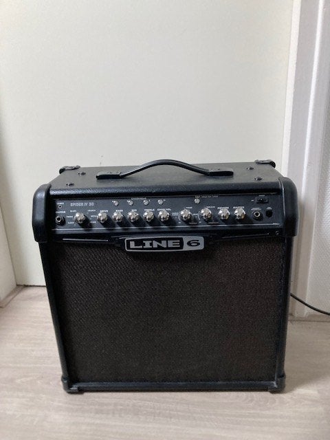 LINE 6 gitaarversterker (ruis), Ophalen, Gebruikt, 100 watt of meer