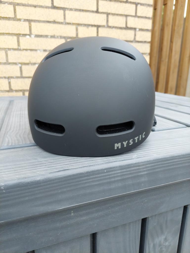 Helm Mystic Vandal Pro - Zwart, Watersport en Boten, Ophalen, Gebruikt, Wingsurf-accessoire