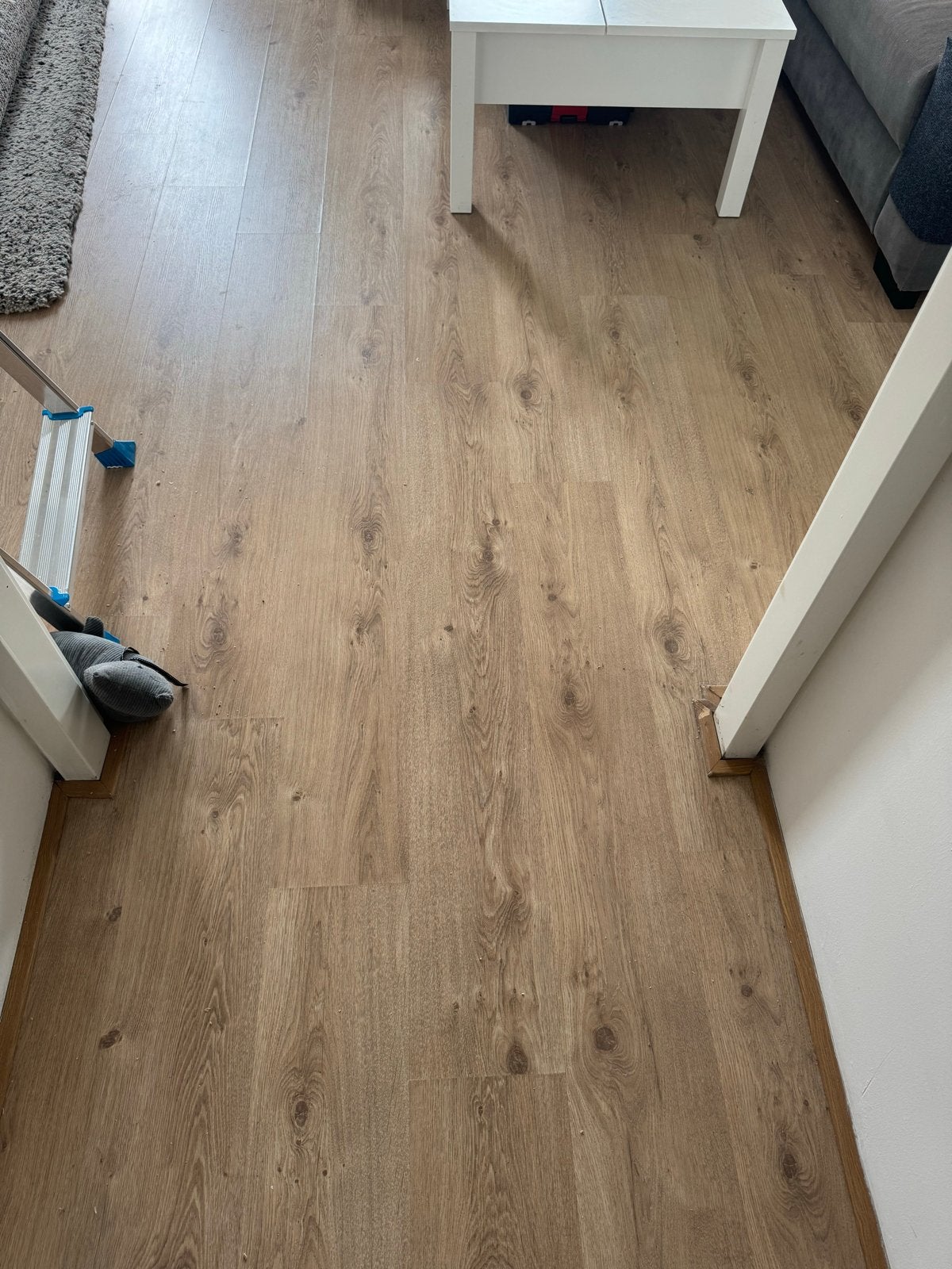 Gratis laminaatvloer (~40 m2) — zelf verwijderen en meenemen, Doe-het-zelf en Verbouw, Vloerdelen en Plavuizen, Ophalen, Gebruikt