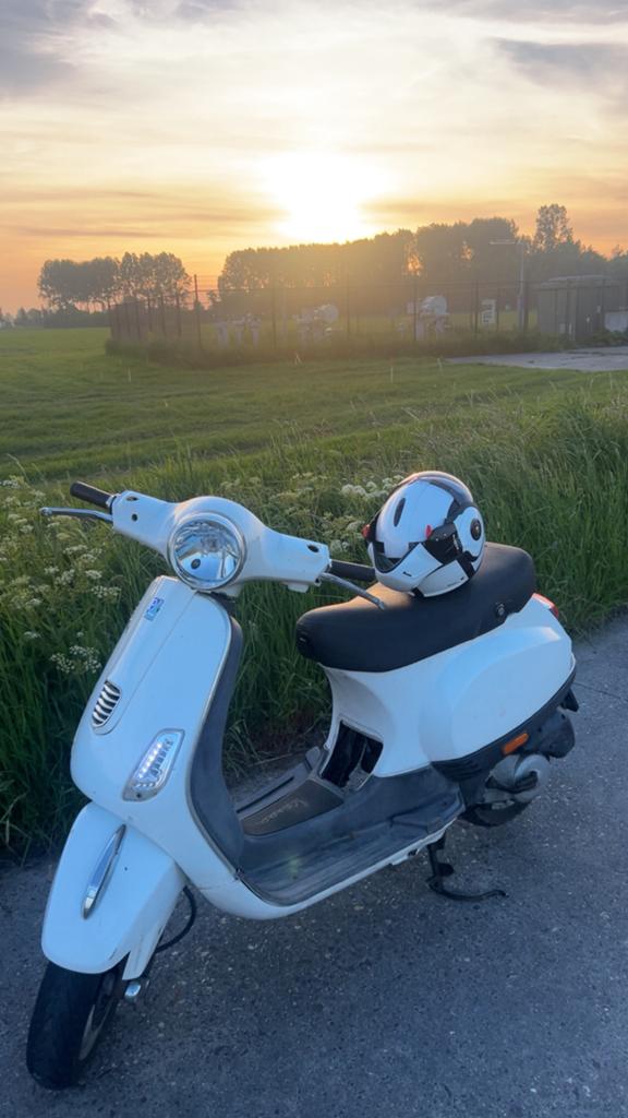 Vespa lx 2014 80cc sfera 2 takt blok op brom, Ophalen, Zo goed als nieuw, Benzine, Vespa LX