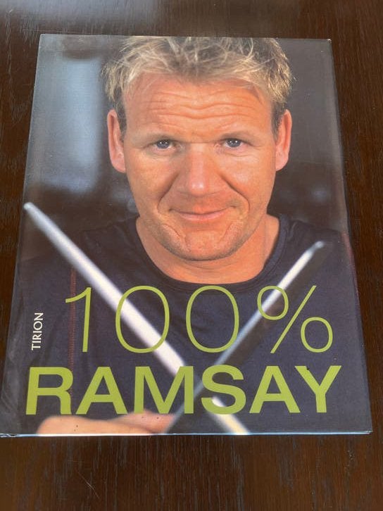 100% Ramsay - Kookboek van Gordon Ramsay, Ophalen of Verzenden, Zo goed als nieuw, Europa, Voorgerechten en Soepen