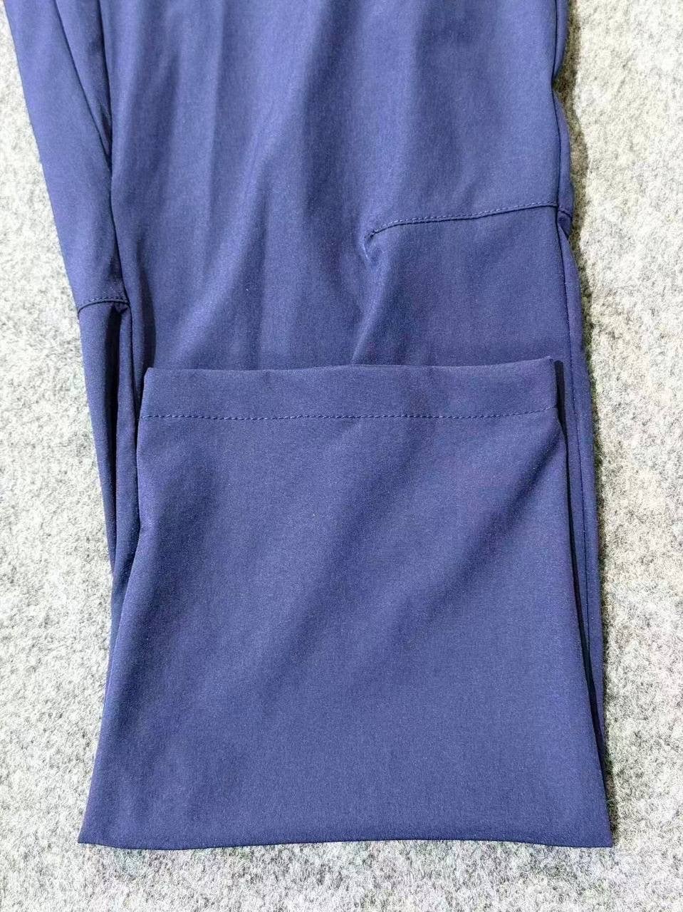Alo Yoga Trainingspak - Blauw - Maat S - Zo goed als nieuw, Ophalen, Fitness, Blauw, Zo goed als nieuw