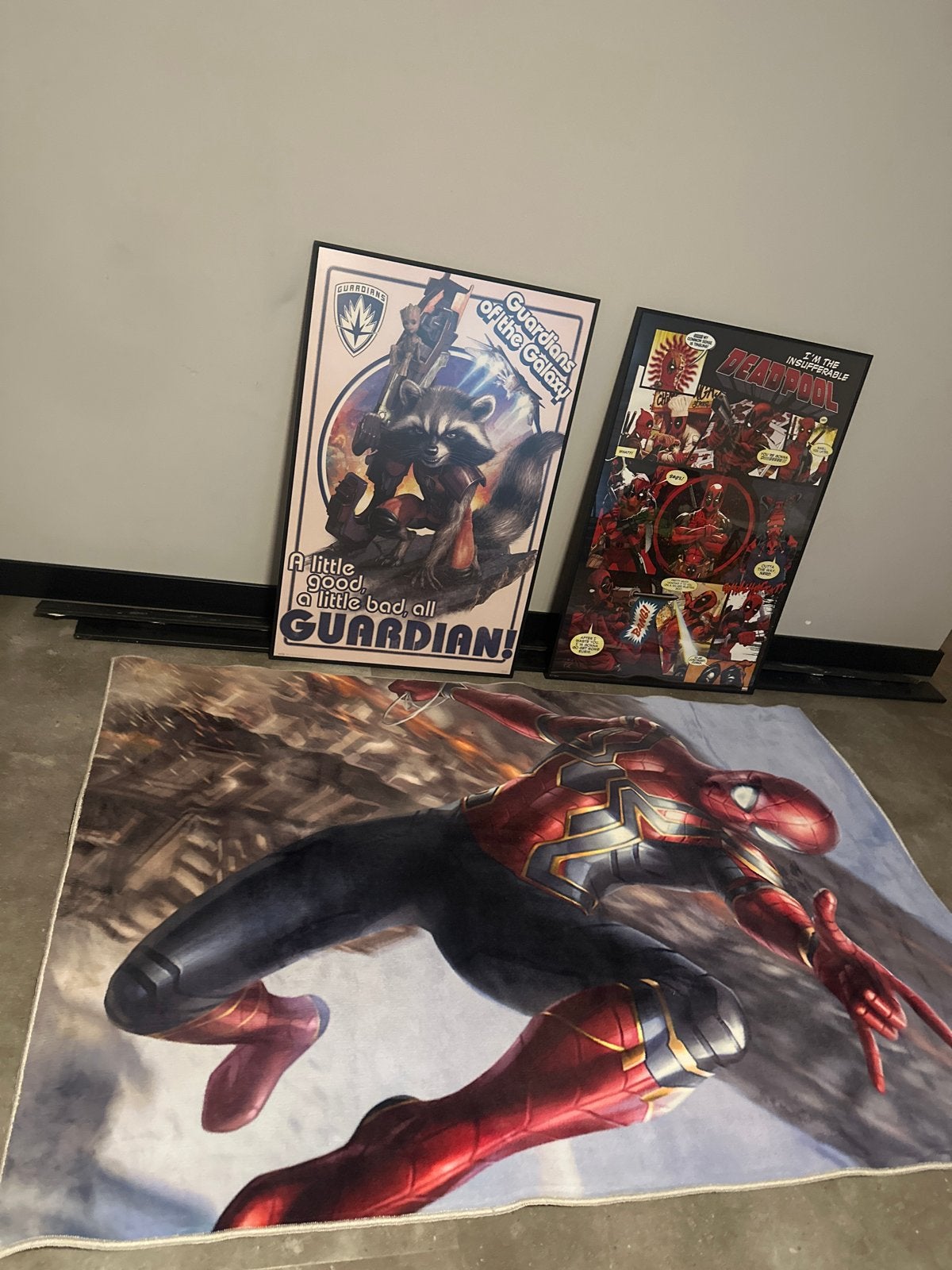 Marvel Action Heroes Posters & Vloerkleed: Spiderman, Guardi, Rechthoekig Staand, Zo goed als nieuw, A1 t/m A3, Film en Tv