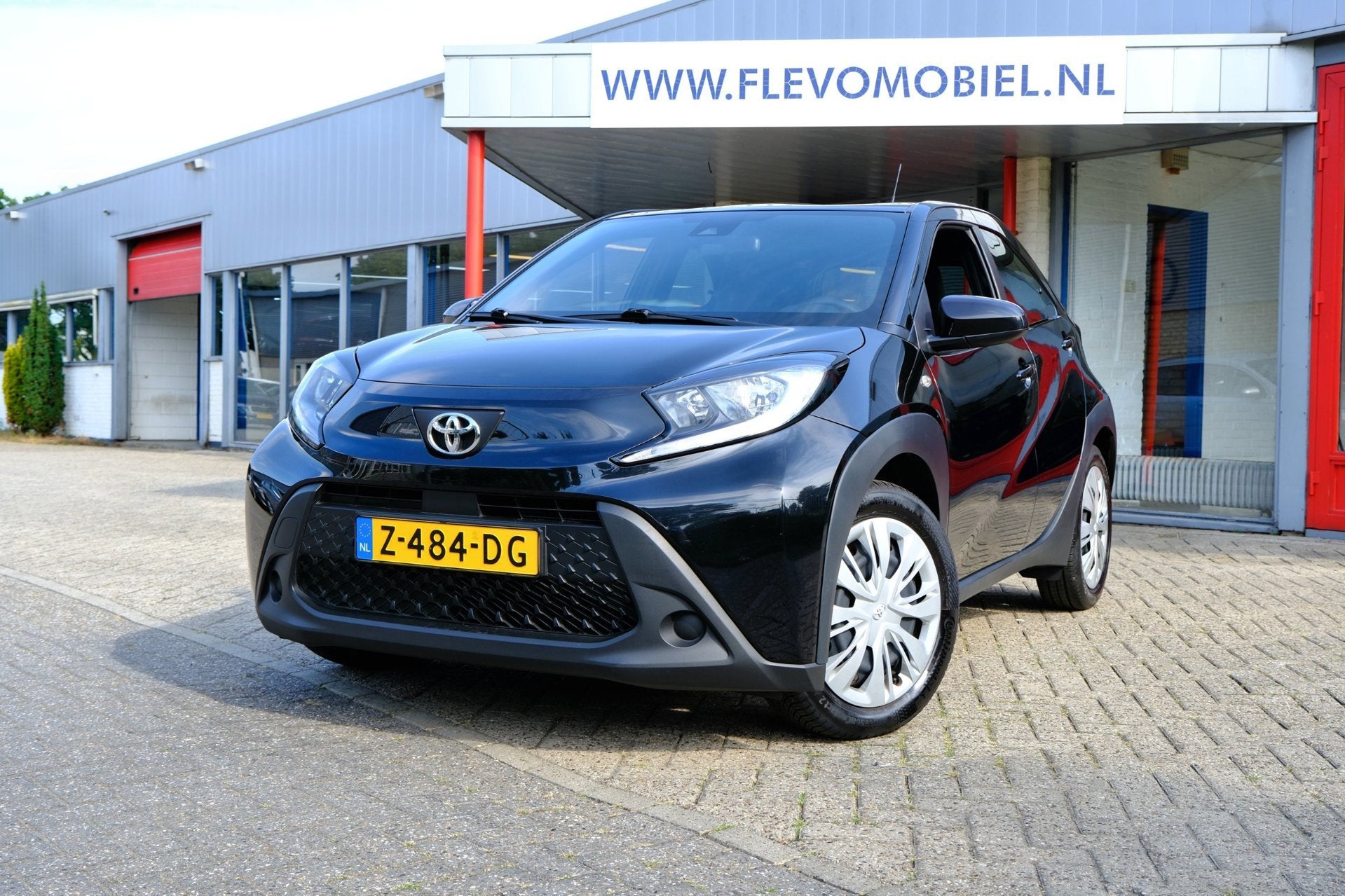 Toyota Aygo X 1.0 VVT-i MT Play 5-drs Airco|1e Eig|CarPlay|C, Stof, Gebruikt, 920 kg, 4 stoelen