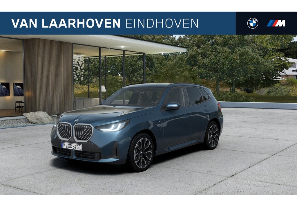 BMW X3 30e xDrive M Sport Automaat / Panoramadak / Trekhaak, Auto's, BMW, 1998 cc, Zwart, 4 cilinders, Blauw