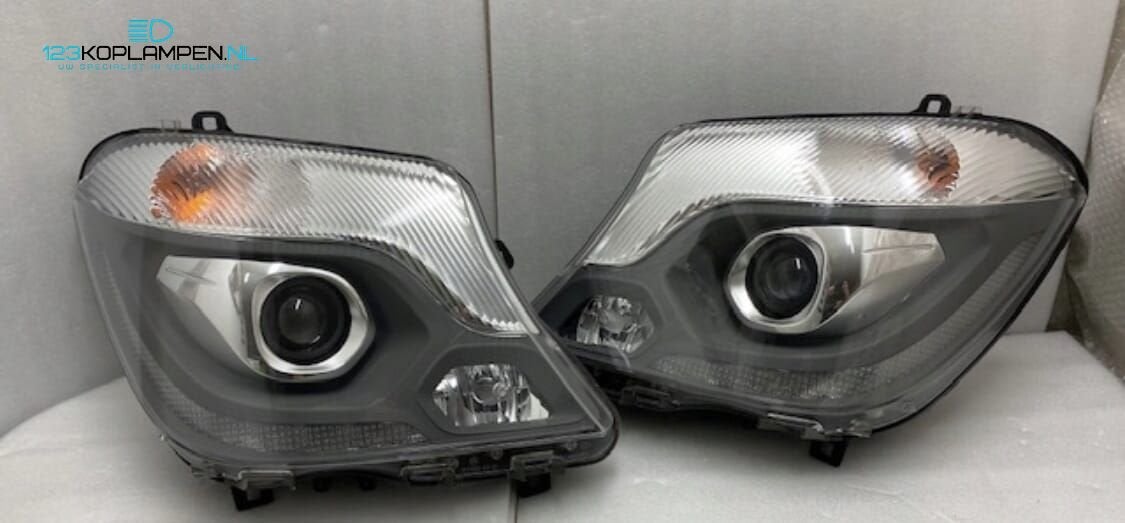 Mercedes Sprinter W906 Facelift Bi Xenon Led koplamp links r, Gebruikt, -, Ophalen of Verzenden, -
