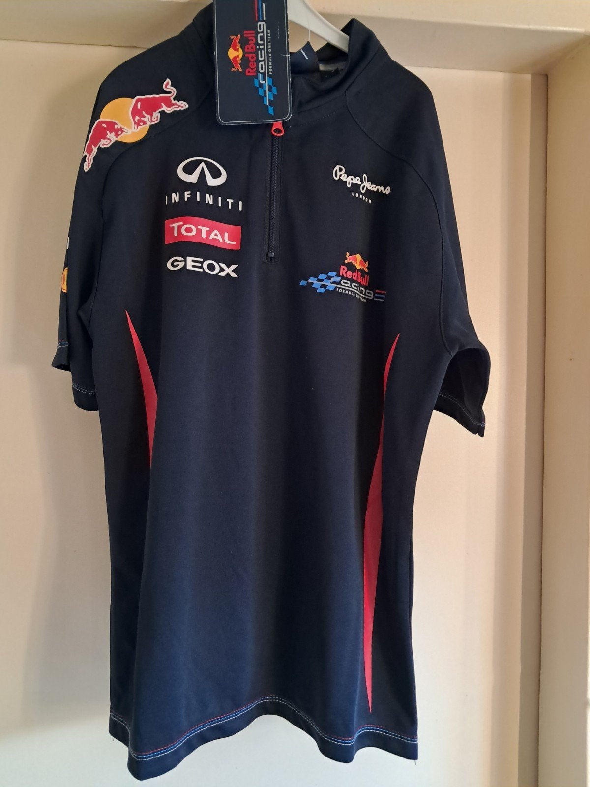 Originele Redbull racing kindershirt nieuw maat  128, Ophalen of Verzenden, Nieuw, Formule 1