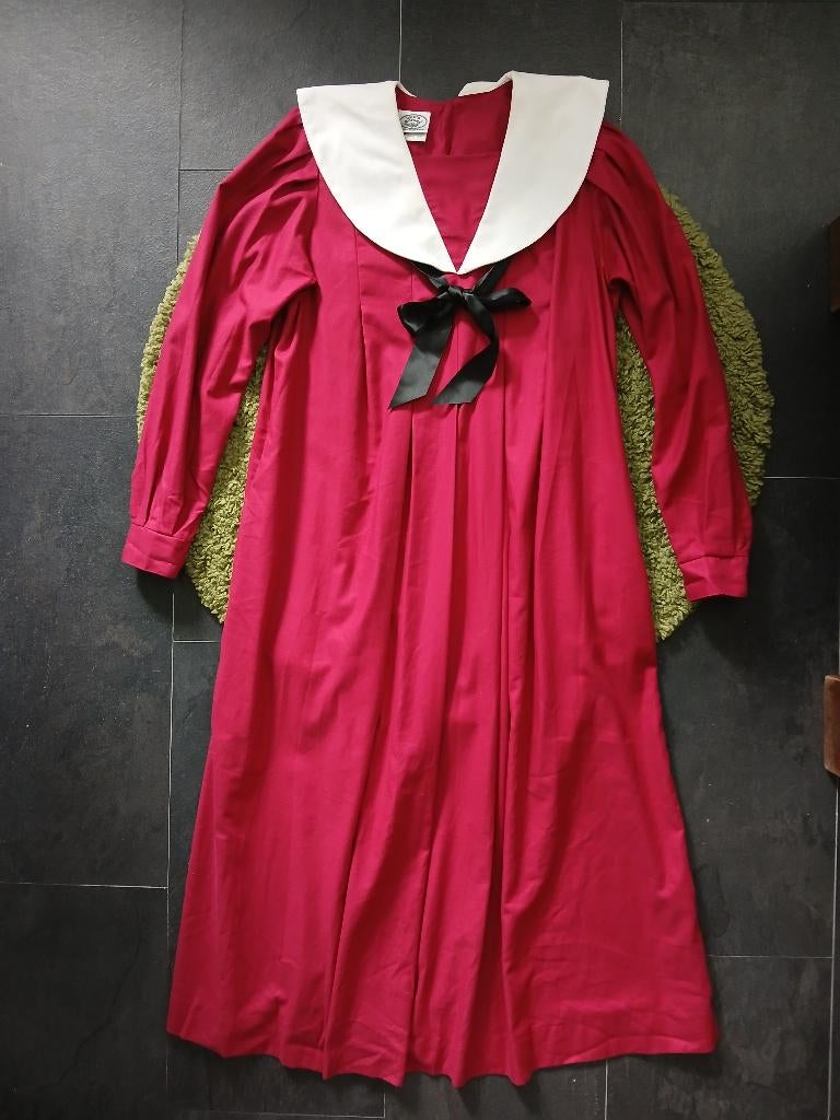 Vintage jaren 80 wijn rode Laura Ashley jurk, grote kraag, Kleding | Dames, Verzenden, Zo goed als nieuw, Maat 36 (S), Laura Ashley